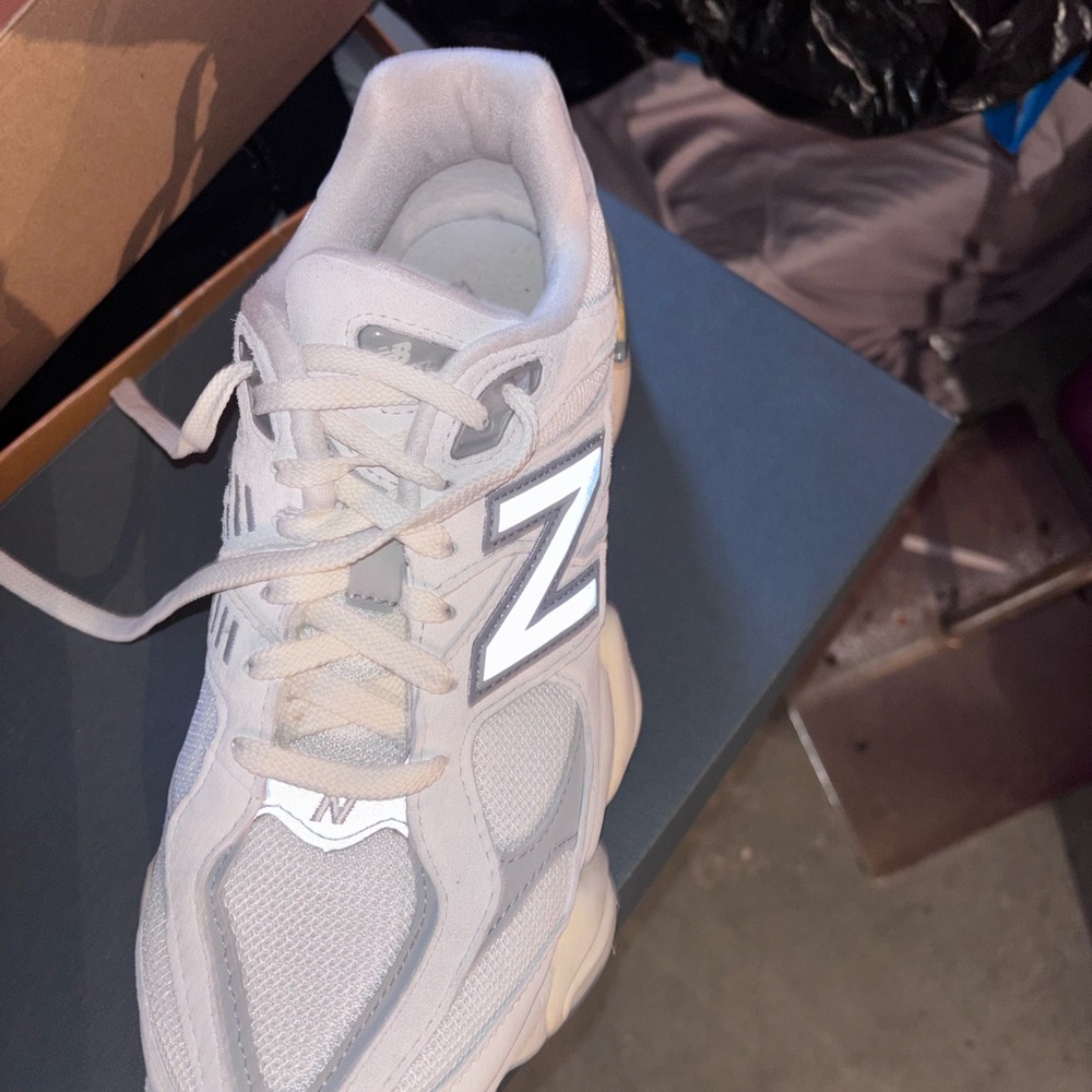 New Balance Cream and Gray Sneakers